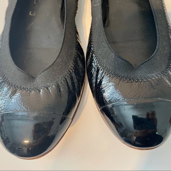 Chanel Women's Black Leather Cap Toe Ballet Flats CC Size 38 Like New - Picture 6 of 8